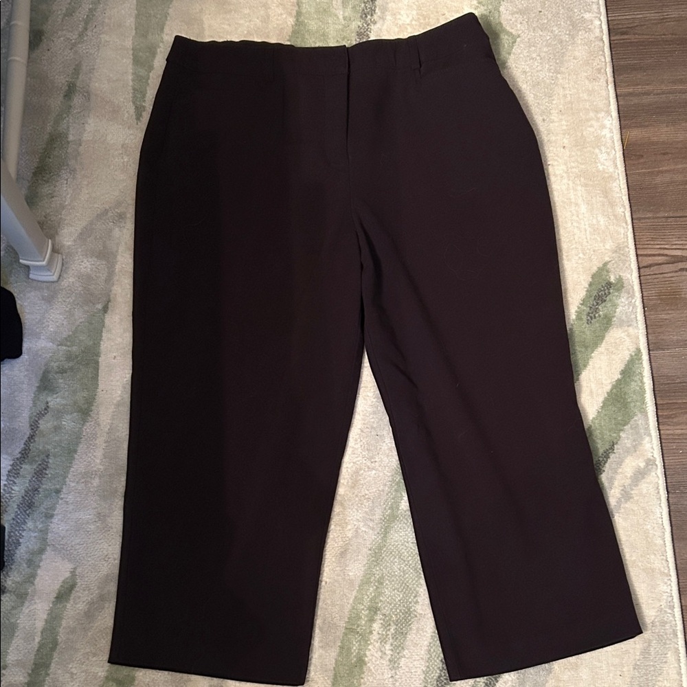 Briggs New York Dark Brown Cropped Pants